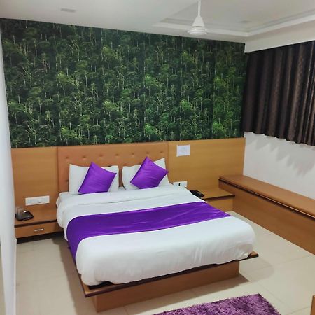 Hotel Globle วาโดดารา ภายนอก รูปภาพ
