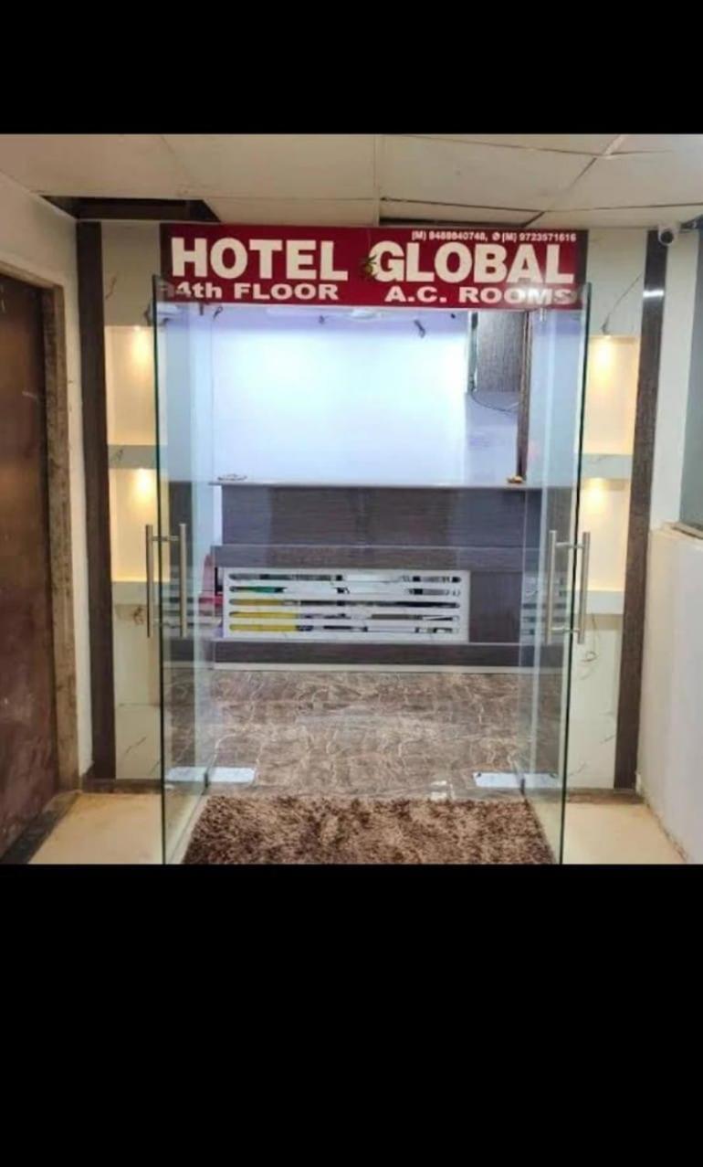 Hotel Globle วาโดดารา ภายนอก รูปภาพ